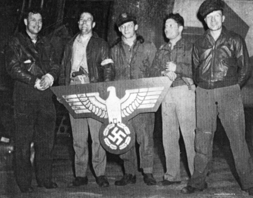 L'équipage du Dakota d'Izernore (nuit du 6 au 7 juillet 1944)