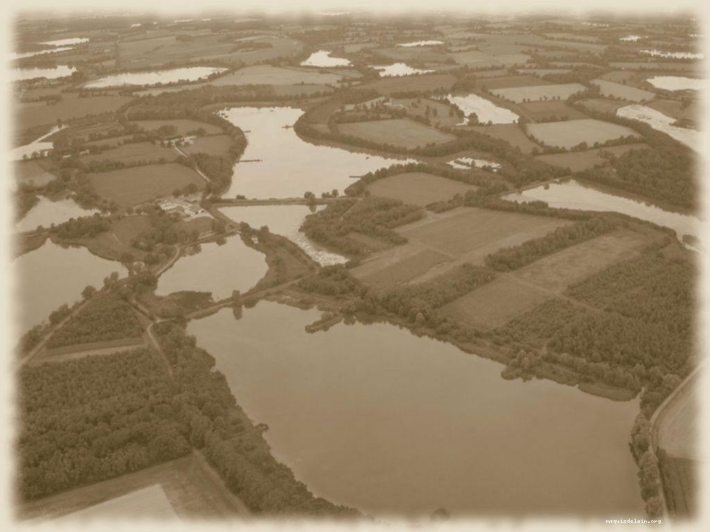 Vue aérienne des Dombes