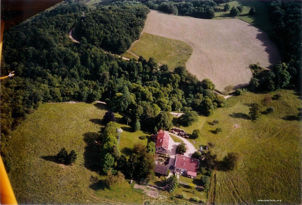 Vue aérienne de la Ferme de la Montage (Photo : Marius ROCHE)